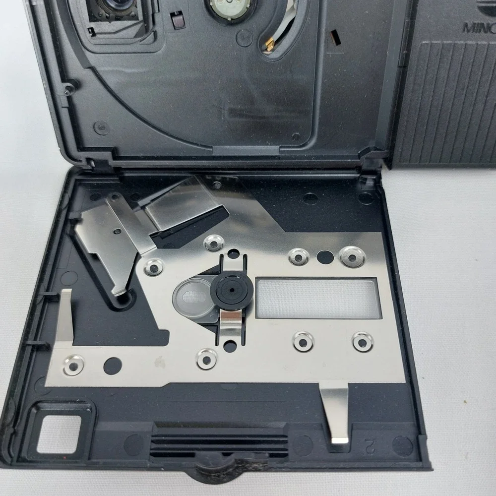 Minolta Disc-K 2509879 Camera With‎ Flash Rope Lanyard